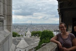 Mindy and the Eiffel Tower