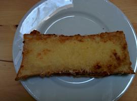 A croque monsieur! Bought it for like 2 euro at a bakery, then took it back to the airbnb. So tasty.