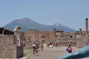 Day trip to Pompeii